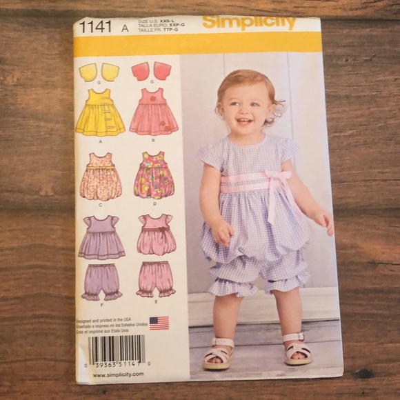 Set of Seven Simplicity Baby Patterns - Picture 10 of 15